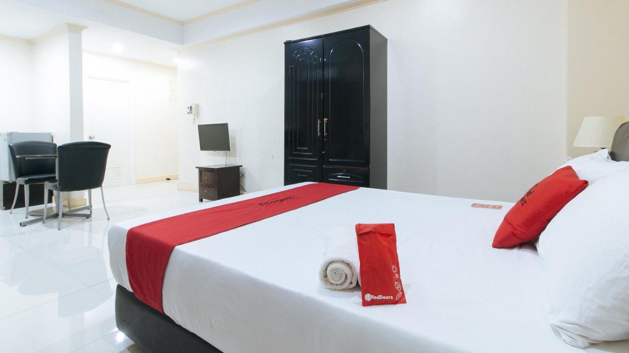 Reddoorz Plus @ Better Living Paranaque Paranaque City Εξωτερικό φωτογραφία