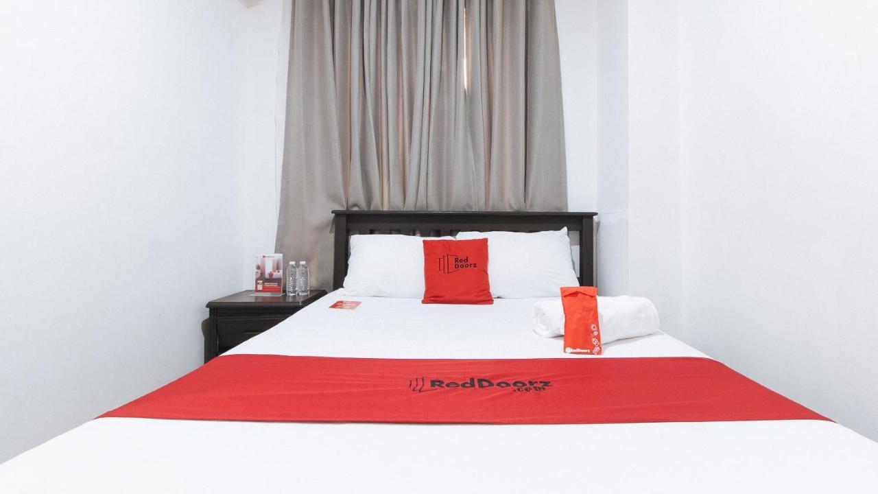 Reddoorz Plus @ Better Living Paranaque Paranaque City Εξωτερικό φωτογραφία